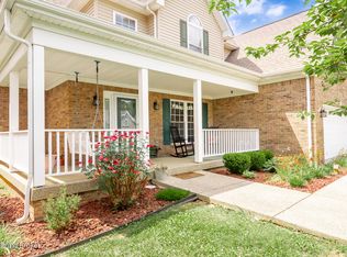 10719 Vintage Creek Dr, Louisville, KY