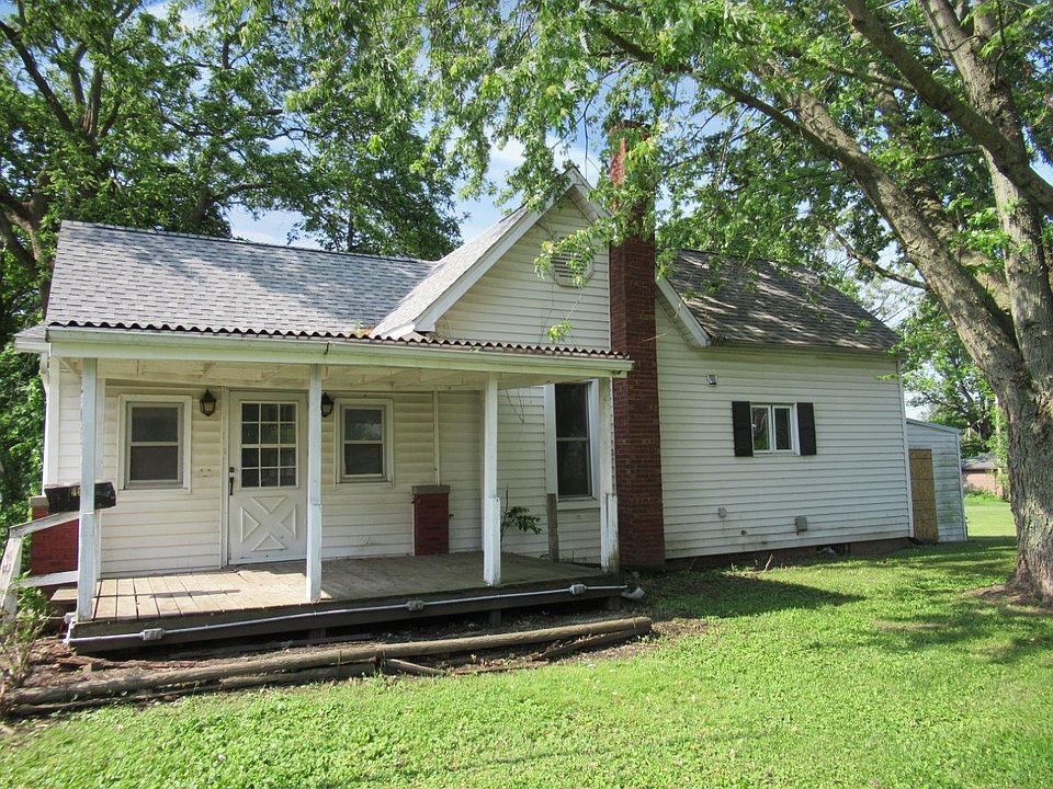 401 Forrest St, Danville, IL 61832 | Zillow