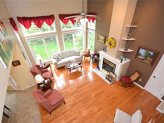 4th image of 27 Pride St