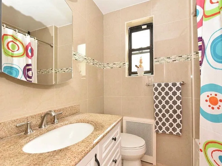 90 Schenck Ave — Photo 8