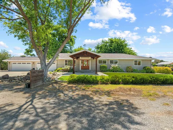 7408 Junebug Ln, Vacaville, CA 95688