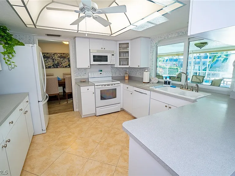 3510 SE 19th Pl — Photo 42
