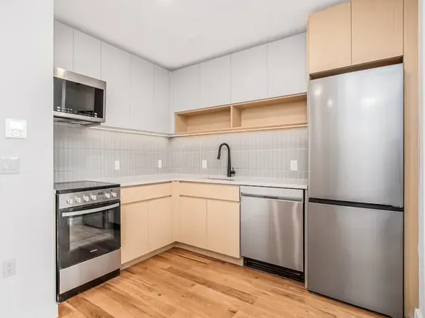 205 Cabrini Boulevard image 8 of 18