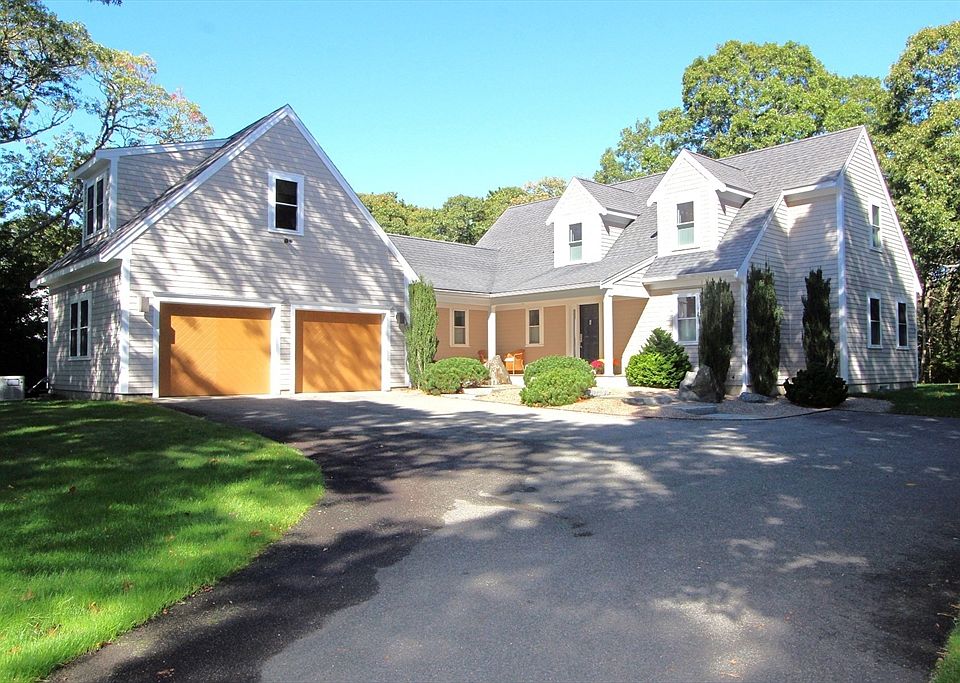 1st image of 80 Abby Rd