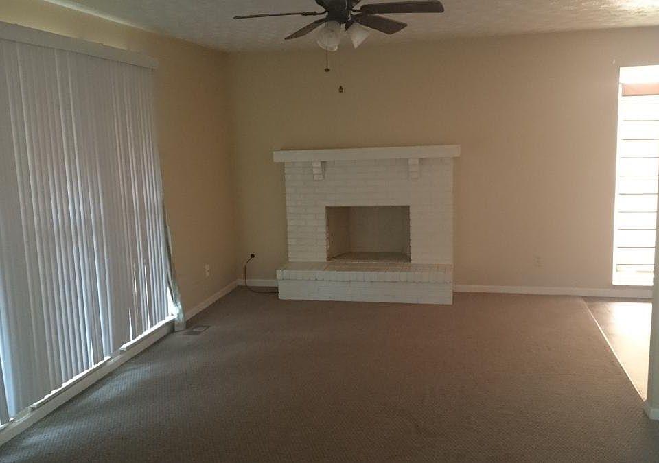 1st image of 1365 Trade Sq W APT B