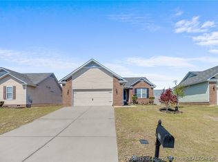 1456 Aultroy Dr, Fayetteville, NC 28306