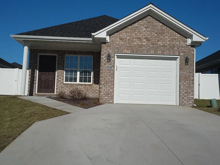 516 S Abbey Way — Photo 1