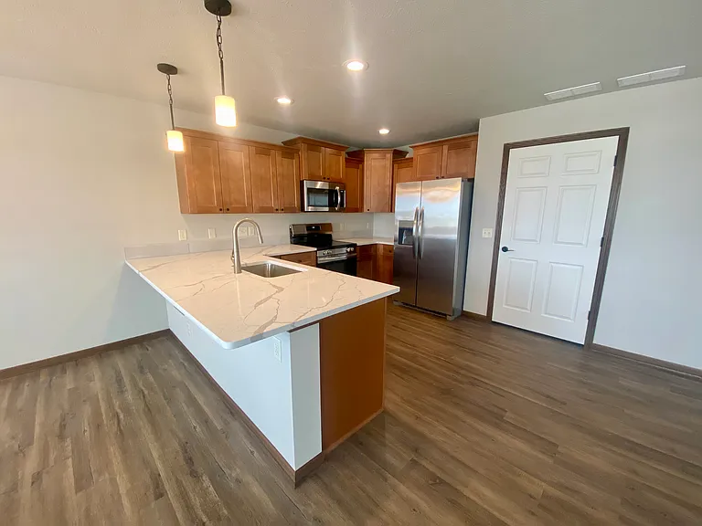 106 W Samuel Ave — Photo 3