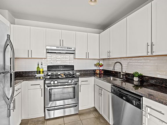 2nd image of 41-02 Queens Blvd APT 3D