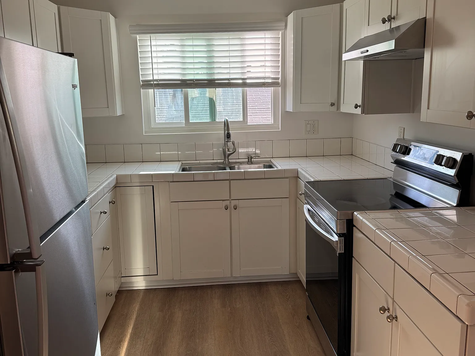 1 bed, 600 sqft, $1,725 — Photo 2
