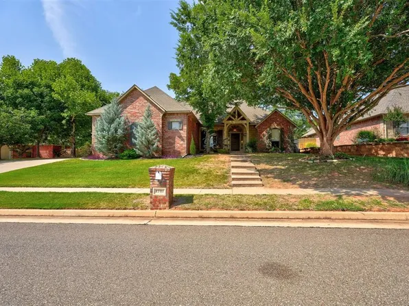 2701 Palomino Dr, Edmond, OK 73034
