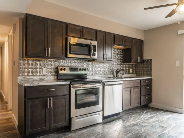 Pet friendly renovated two bedroom, 2338 Vaek Dr, Arnold, MO 63010
