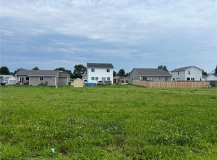 305-307 Coneflower Ct, Monroe, IA 50170