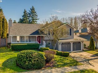 10709 NW 19th Ave, Vancouver, WA 98685