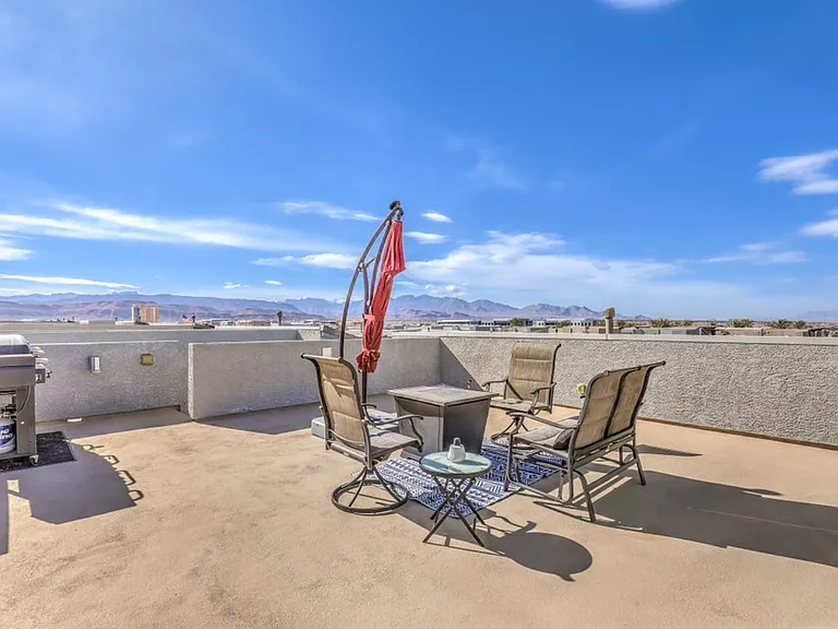 8086 Misty Canyon Ave — Photo 21