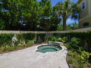 109 Island Cove Ct, Panama City Beach, FL 32413