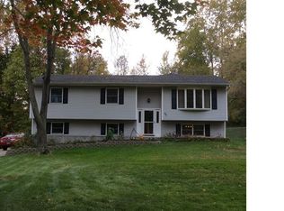 48 Joshua Dr, Bloomingburg, NY 12721