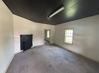 212 S Lee St, Leesville, SC 29070