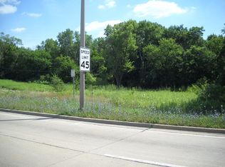 1501 E State St, Geneva, IL 60134