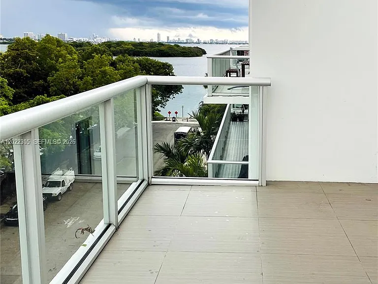 720 NE 62nd St #501 — Photo 9