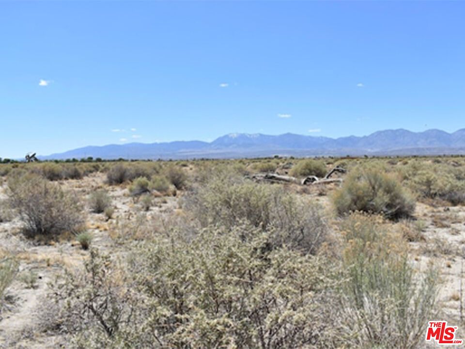 2nd image of 0 Th Ave #R14