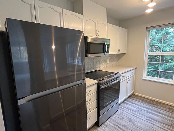 4th image of 8545 166th Ave NE Unit C317