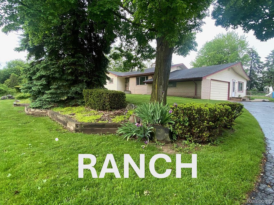 1st image of 5871 Brewster Rd