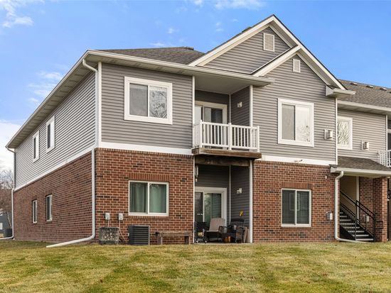 905 7th Ave SE Unit 16, Altoona, IA 50009