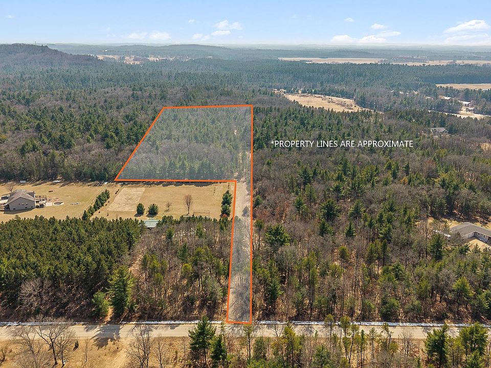1st image of L10 Gillette Ave