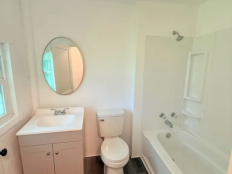 1016 Beechwood Ave — Photo 8