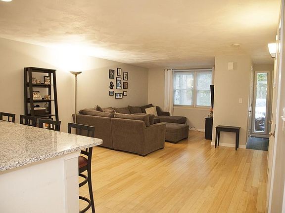 4th image of 111 Brigham St Unit 27C