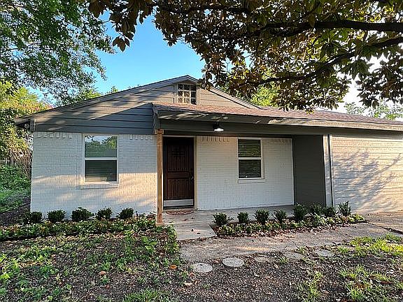 2nd image of 2312 San Francisco Dr