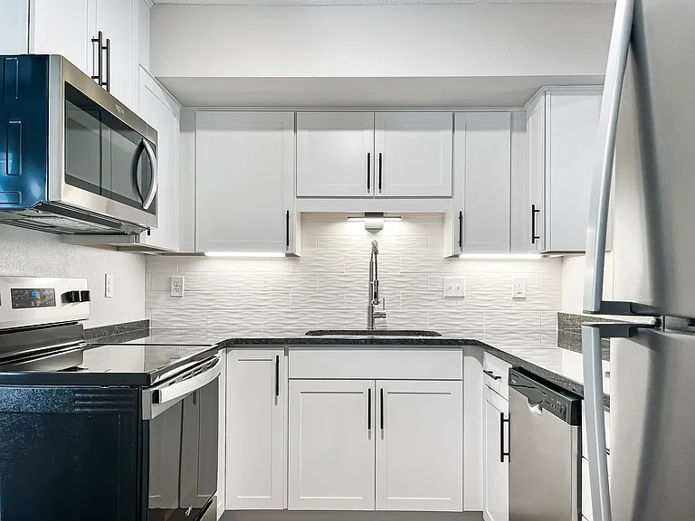 Woodlane Place Townhomes — Photo 27