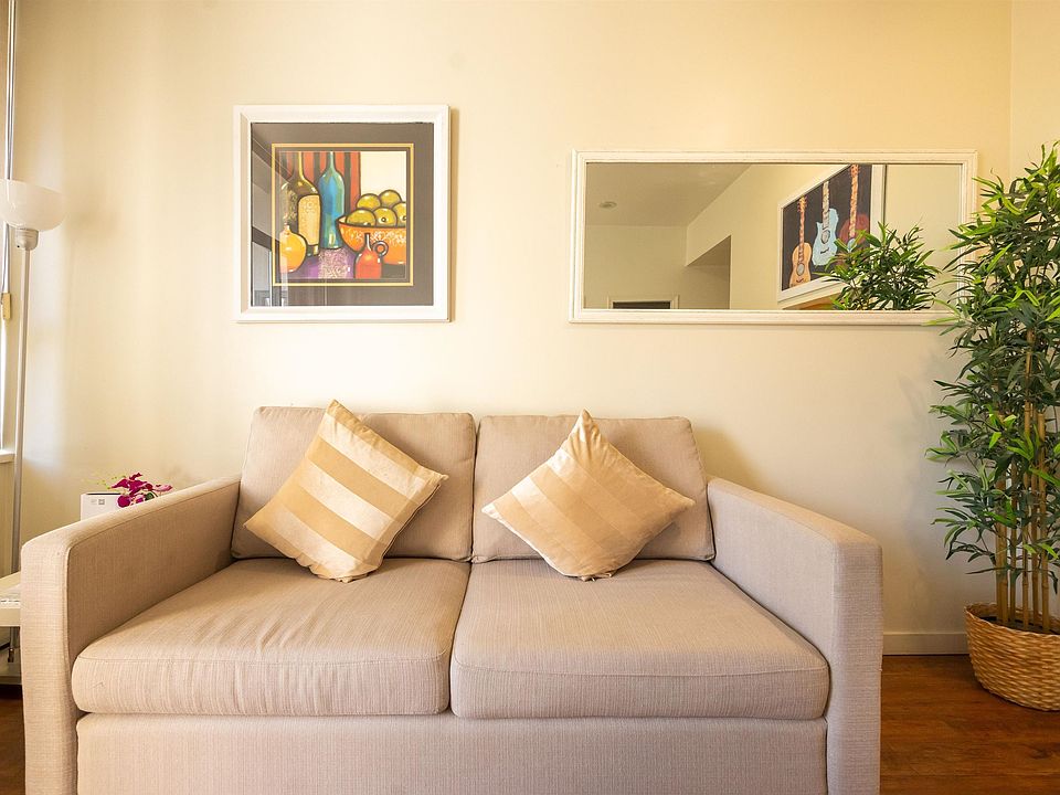 1st image of 1010 Howe St #502