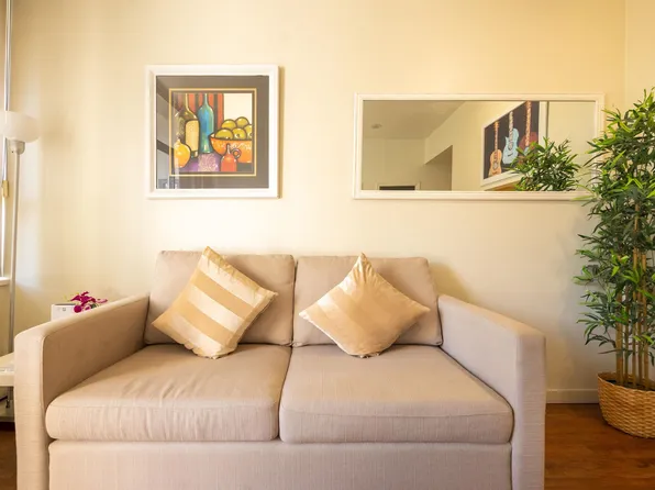 1010 Howe St #502, Vancouver, BC V6Z 1P5