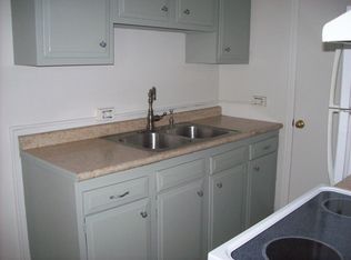 1101 Ivy St SE APT 1, Roanoke, VA 24014