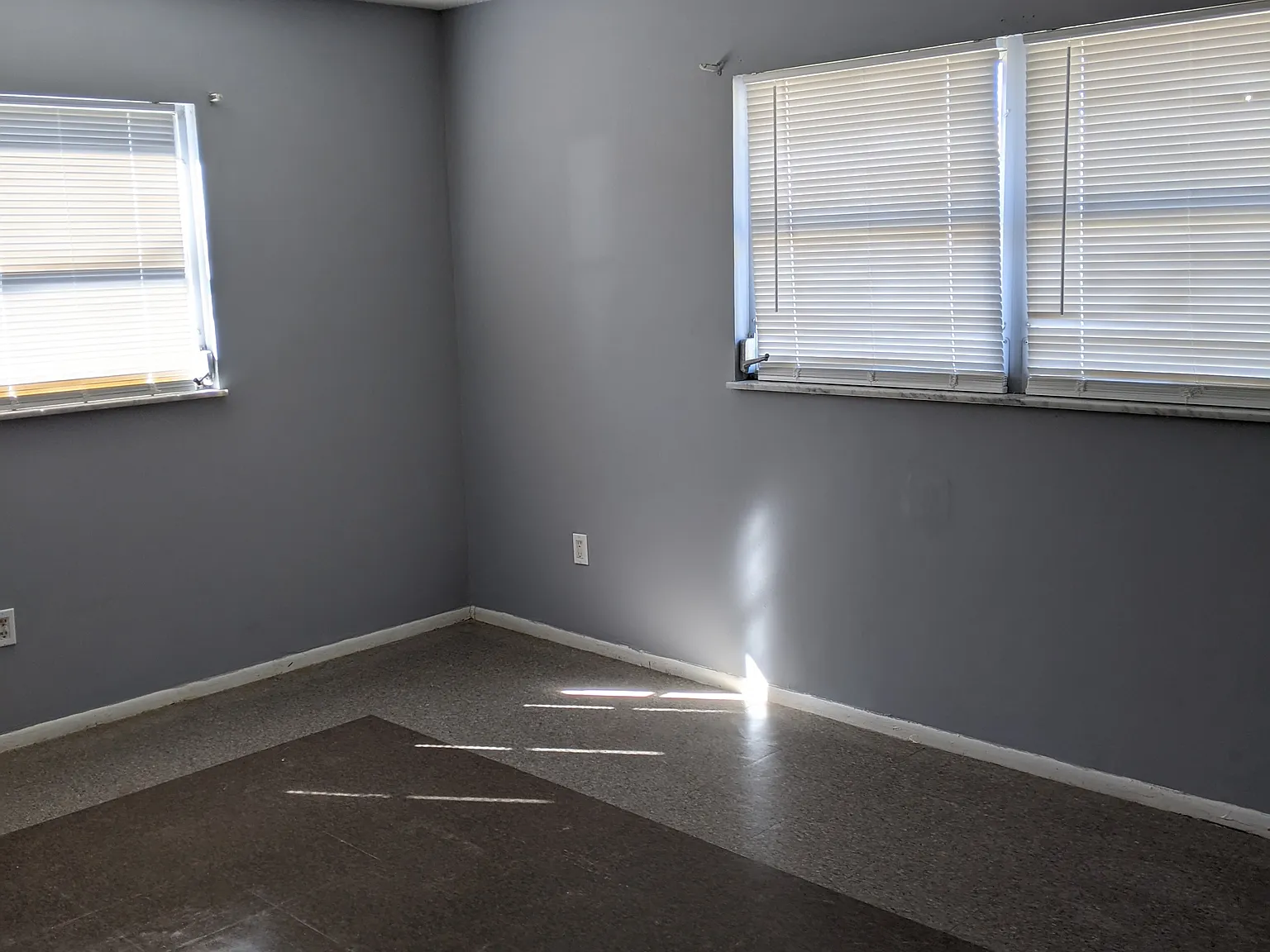 2 bed, 1016 sqft, $1,350 — Photo 4