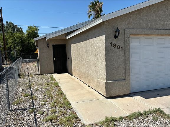 2nd image of 1801 Arrowhead Drive