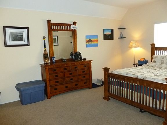 5th image of 2050 Camino De La Reina Unit 106