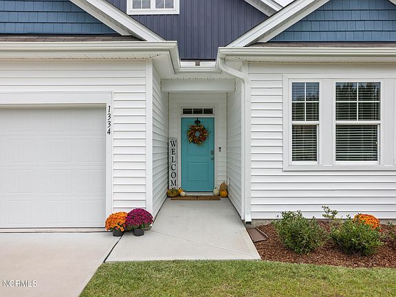 3rd image of 1334 Cadbury Castle Drive SE