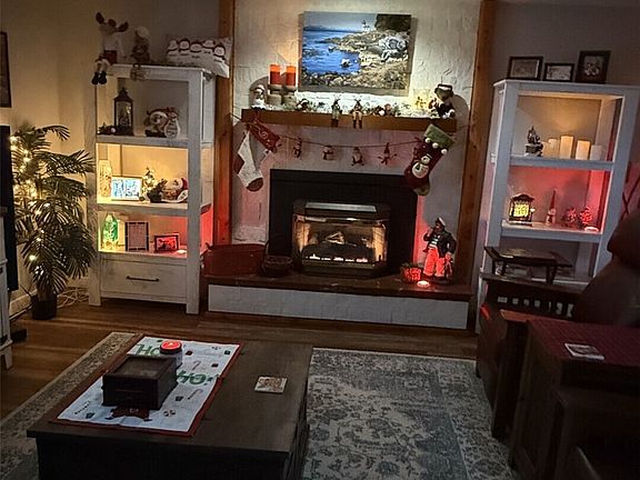 4th image of 793 Starwana Court