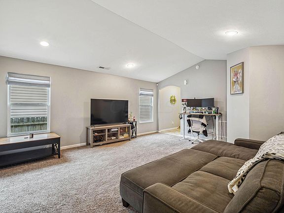 4th image of 2646 Tealwater Trail Dr