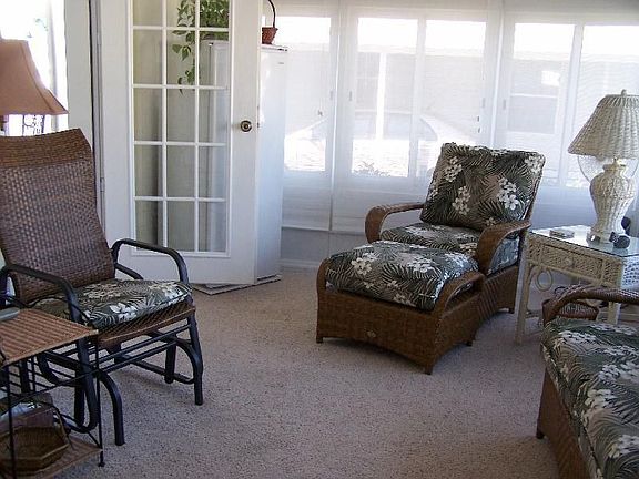 Florida Room 10x13
