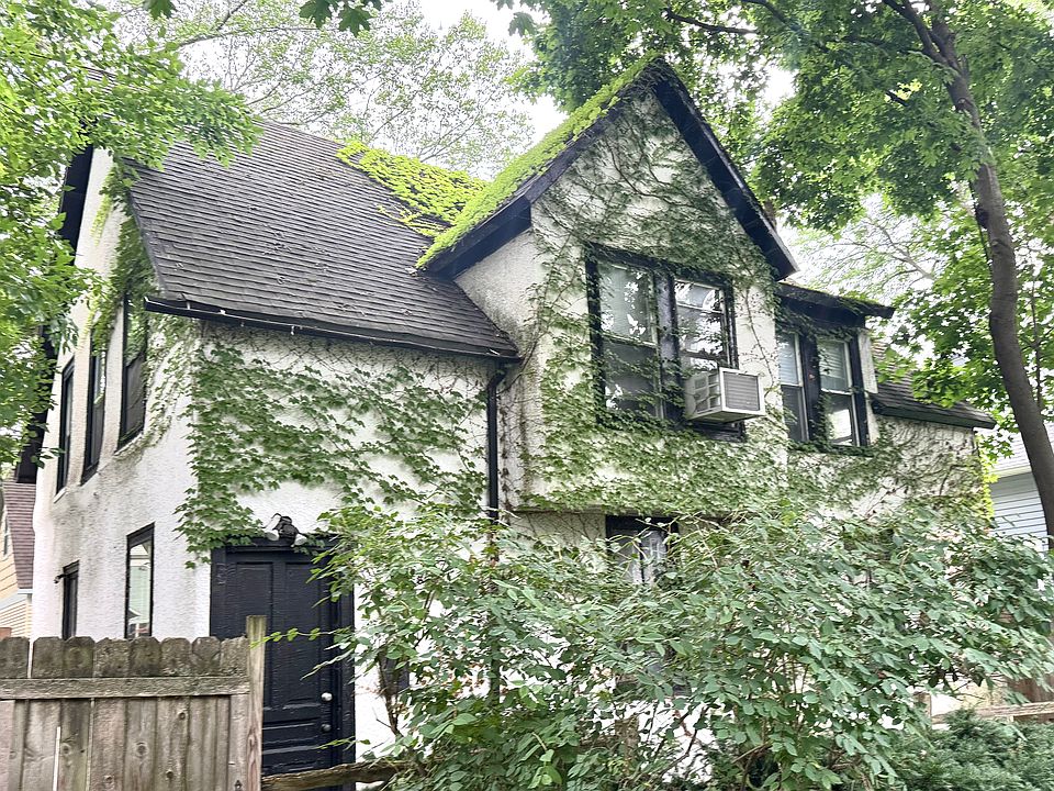 1st image of 1418 Forest Ave #A