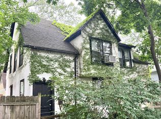1418 Forest Ave #A, Evanston, IL 60201