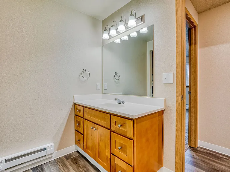Alta Apartments — Photo 12