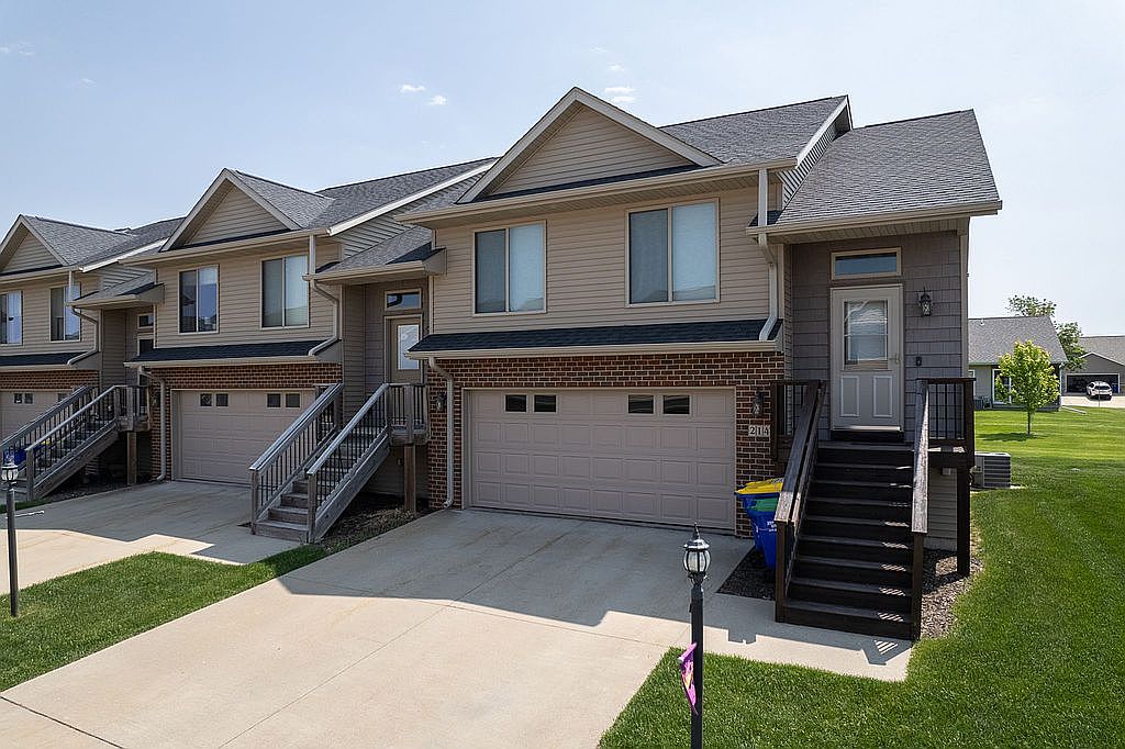 214 Will Dr, Solon, IA 52333 Zillow