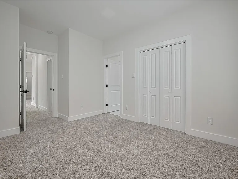 7546 Charlie St — Photo 22