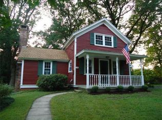 48 Lexington Ave, Northampton, MA 01062