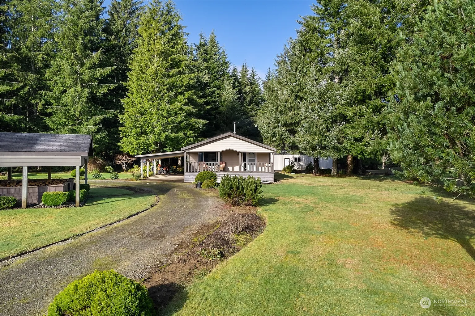 82 Walker Road photo 1